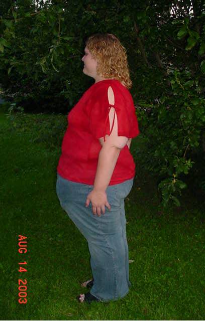 jen7halfmonthsleftside.jpg